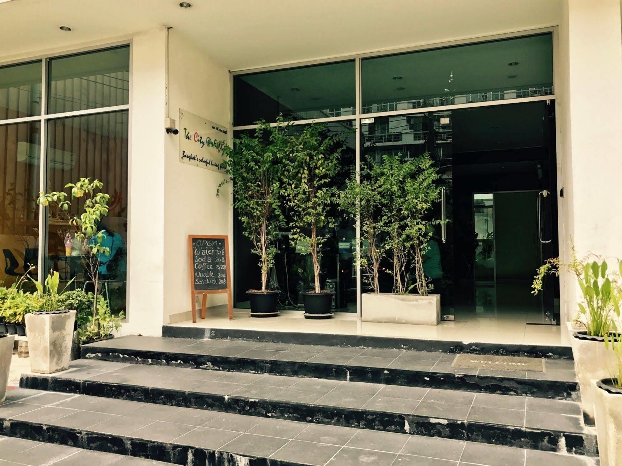 The City At Fifty Banguecoque Exterior foto